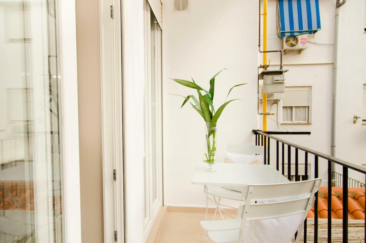 Julio Antonio Apartment Center Valencia Eksteriør billede